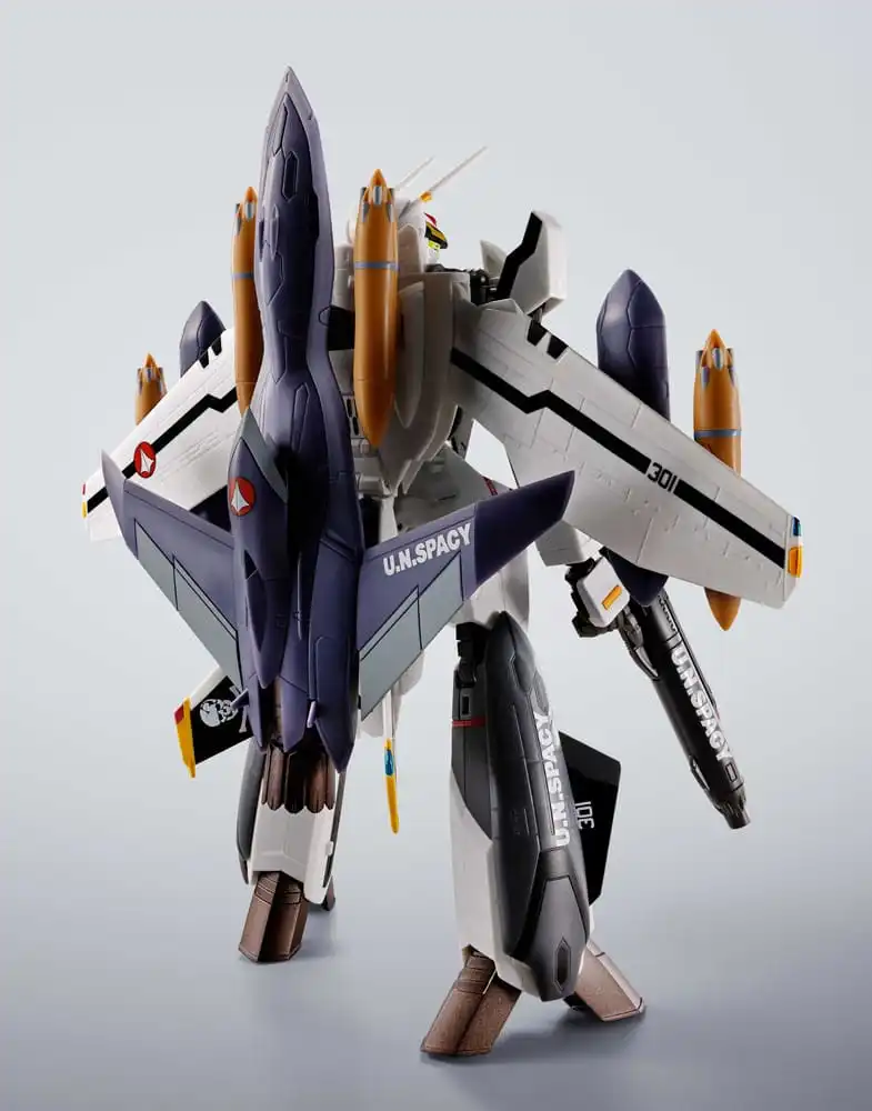 Macross 7 Hi-Metal R Action Figure VF-0S Phoenix (Roy Focker Use) & QF-2200D-B Ghost Set 14 cm